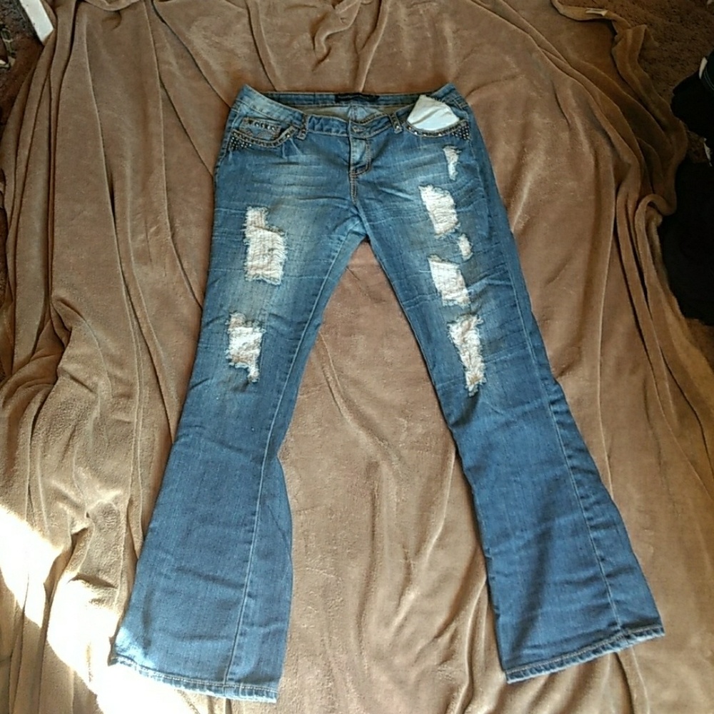 Twenty-One Black Rue 21 low rise distressed jeans